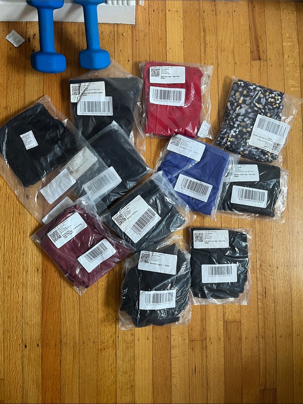 Lululemon lot of 10 leggings 4 Sm and one 2